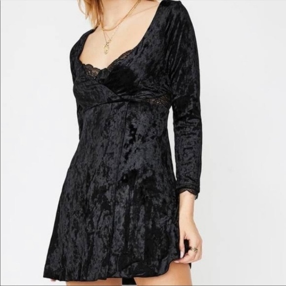 Free People Dresses & Skirts - Free people Kat crushed velvet lace mini dress